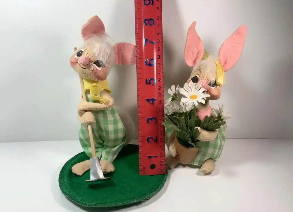 Annalee Easter Bunnies Gardening Girls Spring Bunnies 1988
